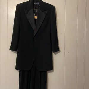 Ralph Lauren dress suit size 4 black